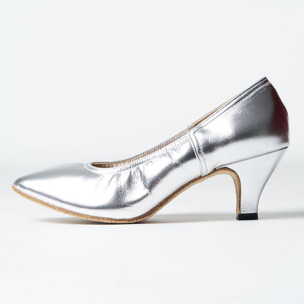 silver_shoes_02_600x600_crop_c