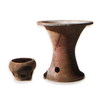 弥生式土器 やよいしきどき | 鶴田 純久の章 お話