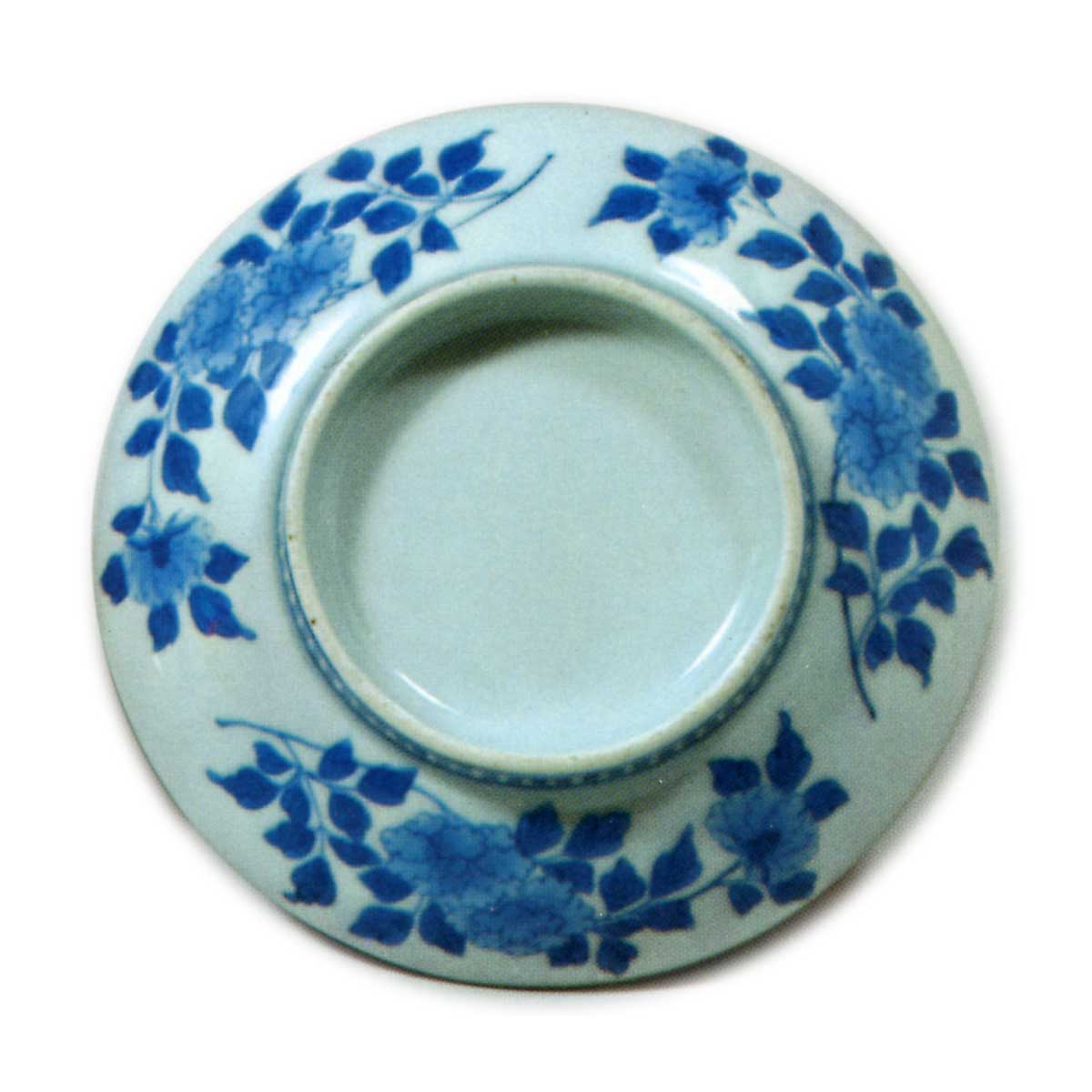 鍋島 青磁 染付 松青海波文 皿 | 鶴田 純久の章 お話