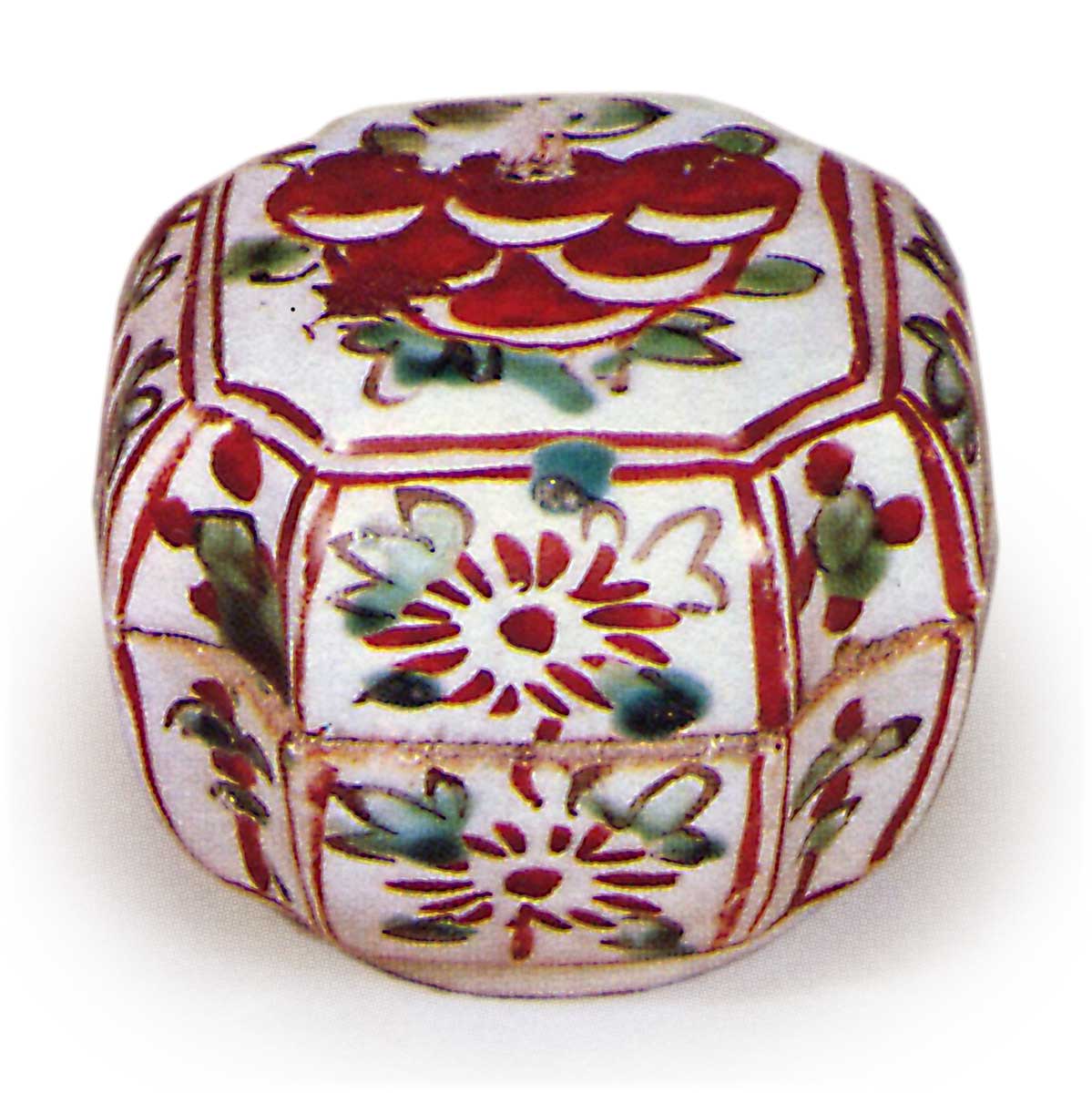 呉須赤絵四方入角香合 ごすあかえよほういりかくこうごう | 鶴田 純久