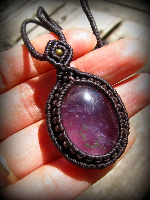 ガーデンアメジストのマクラメ編みシンプルネックレス*クローライト