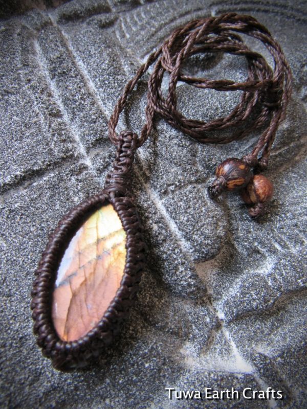 1点物 夕焼け色オレンジシラー♪ ラブラドライト ペンダント