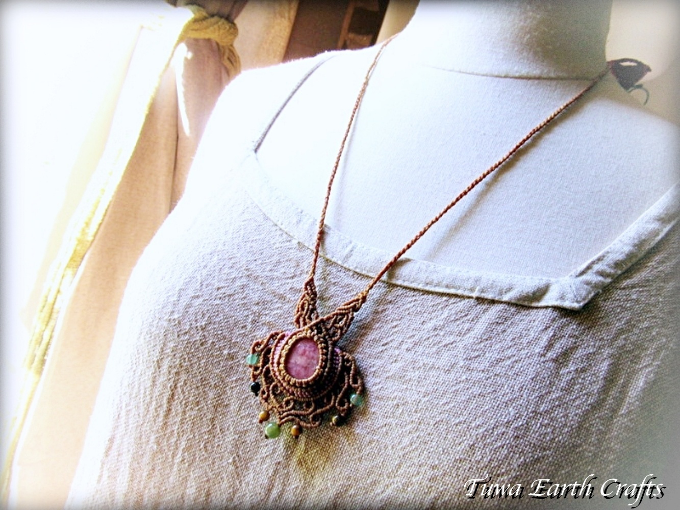 愛と非暴力の石】高品質ペルー産 ピンクオパール ネックレス マクラメ