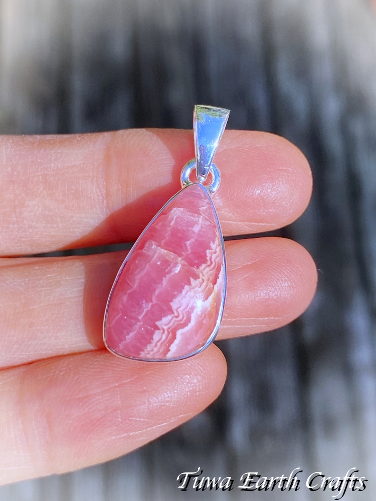 ヒーリング効果・美的感覚アップ】高品質インカローズ ペンダント