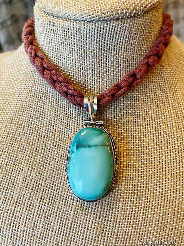 旅のお守り】1点もの大ぶりターコイズ（トルコ石） ペンダントトップ