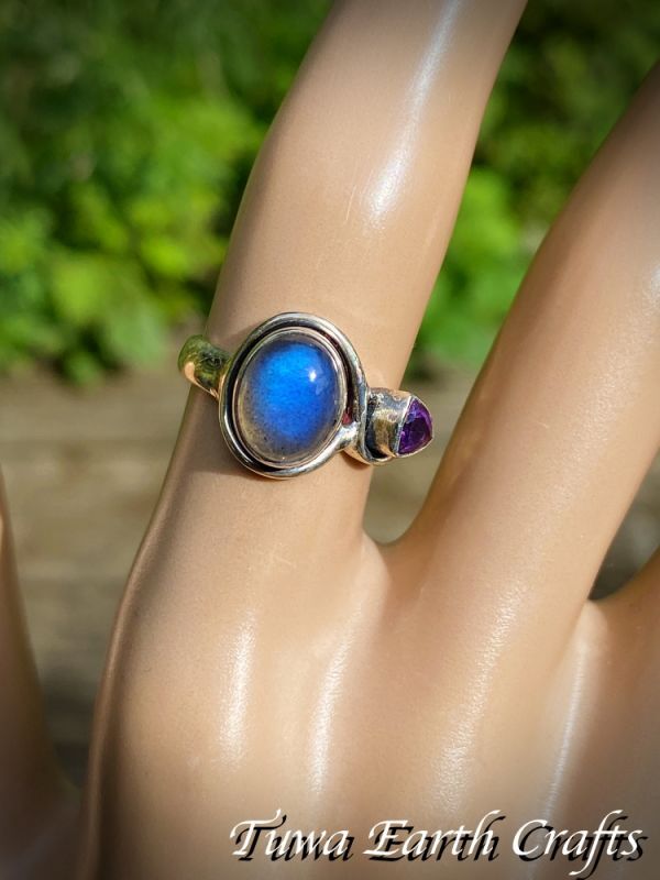 1点物 高品質 ブルーラブラドライト リング with 宝石質アメジスト