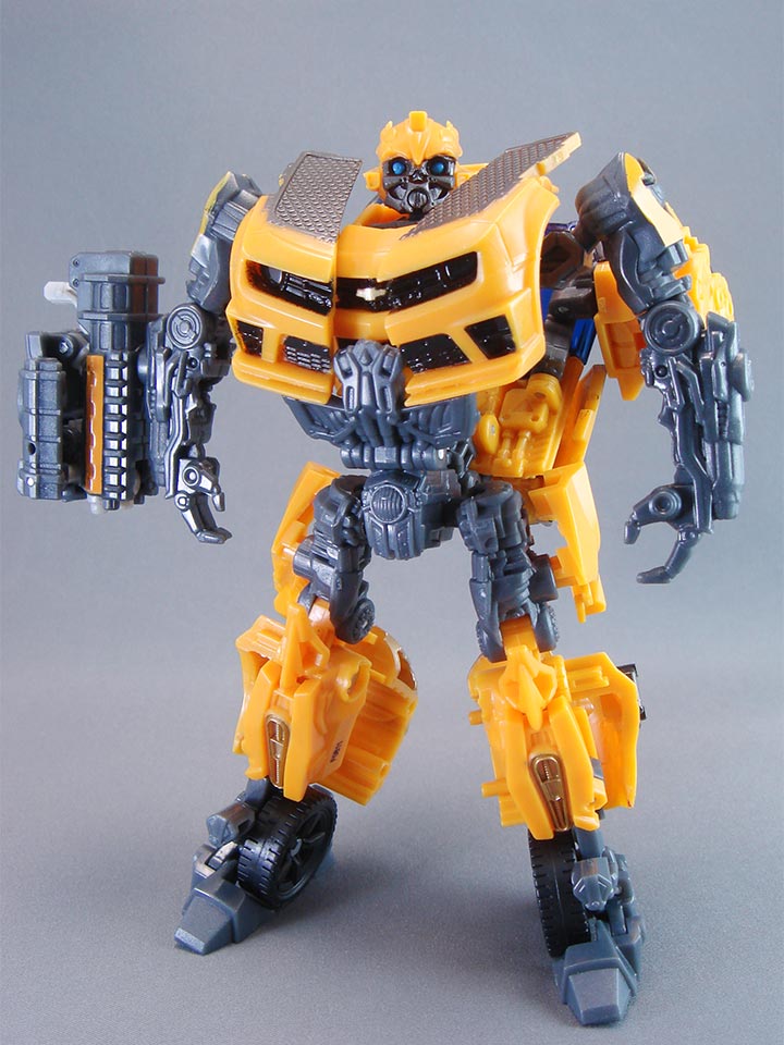 レビュー：TFダークサイドムーン ニトロバンブルビー: 超偏見超変形