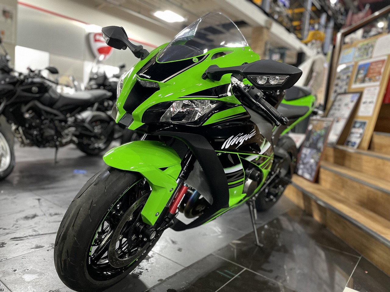 BEET-JAPANフルエキ装着【ZX-10R】入庫しました！ [最新情報] | U
