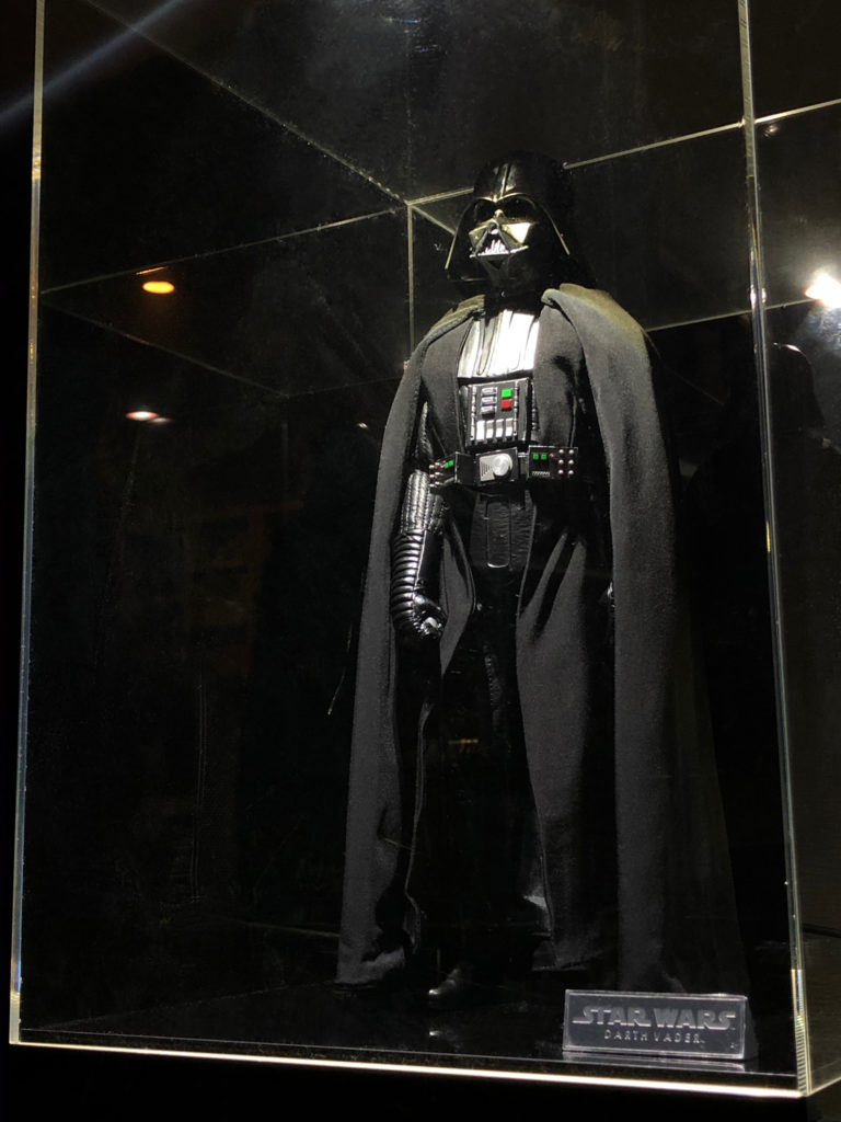 ホットトイズ（HOT TOYS）ダース・ベイダー EP4/新たなる希望