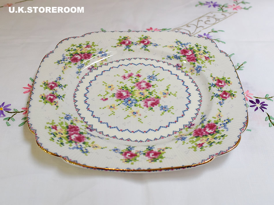 UKストアルーム RA194 Royal Albert ロイヤルアルバート プチポワン