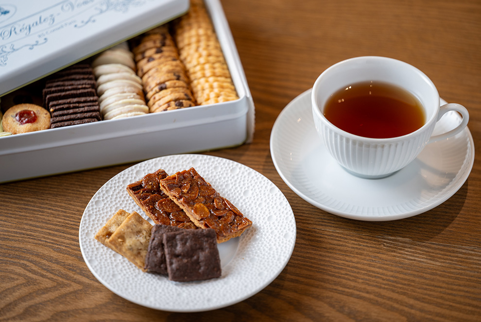 Régalez-Vous サブレ缶「ラ・セゾン」鎌倉 レガレヴ お取り寄せ