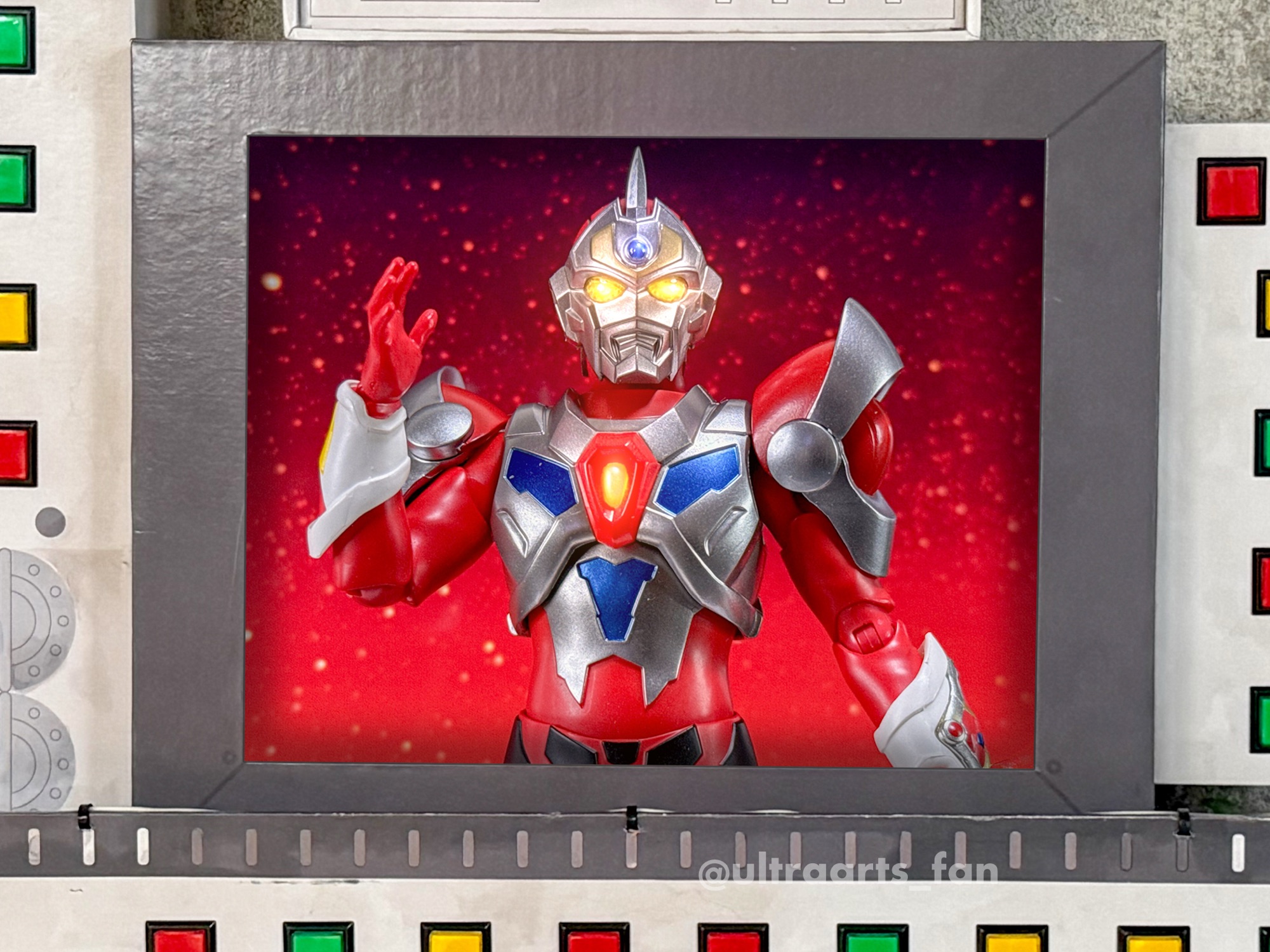 簡易レビュー】S.H.Figuarts 真骨彫製法 グリッドマン – Ultra-arts