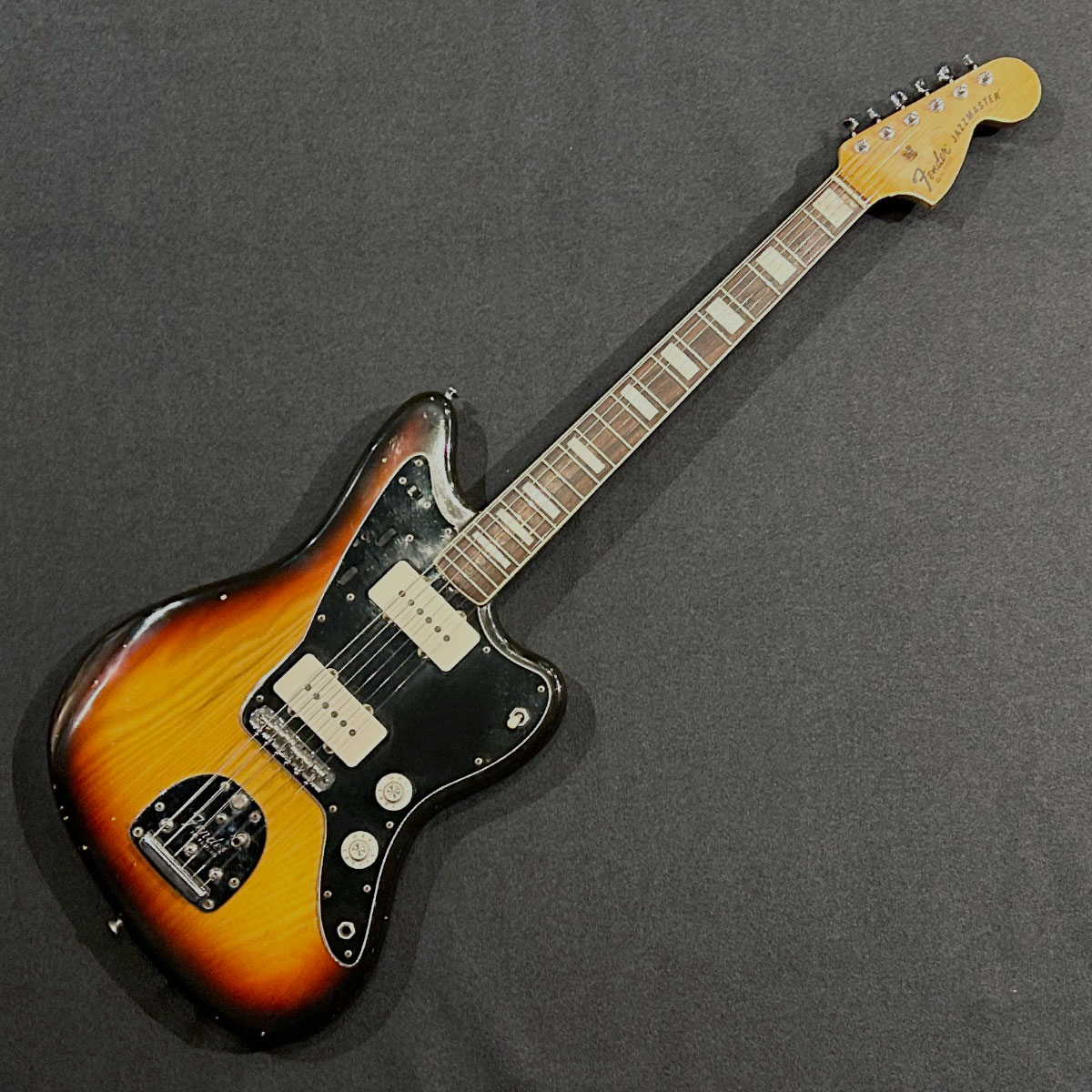 Fender 1977 Jazzmaster Sunburst | UNTAKE GUITARS（アンテイクギターズ）