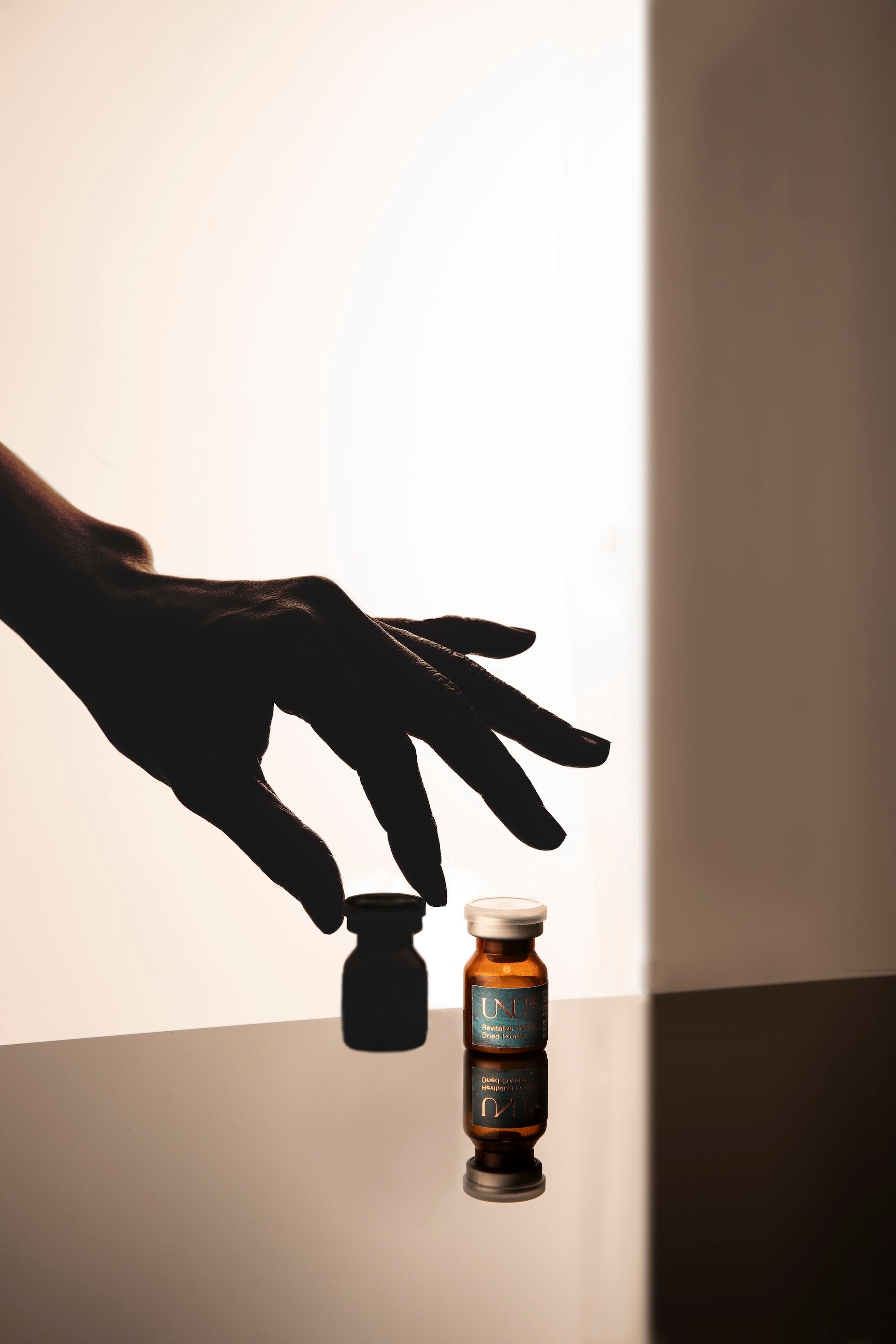 アンユメント リバイタライズ FDセラム – UNU+ ment