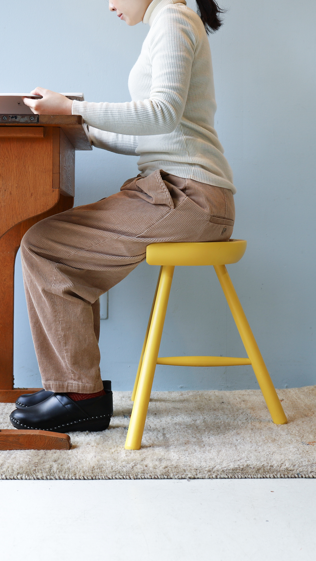ワーナー シューメーカーチェア カラー イエロー スツール デンマーク