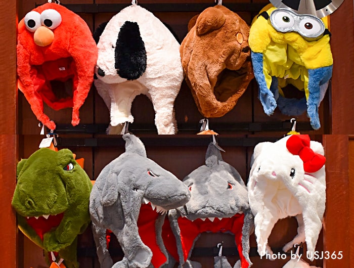 USJグッズ】秋冬の人気アイテム！スヌーピーやキティのぬいぐるみ