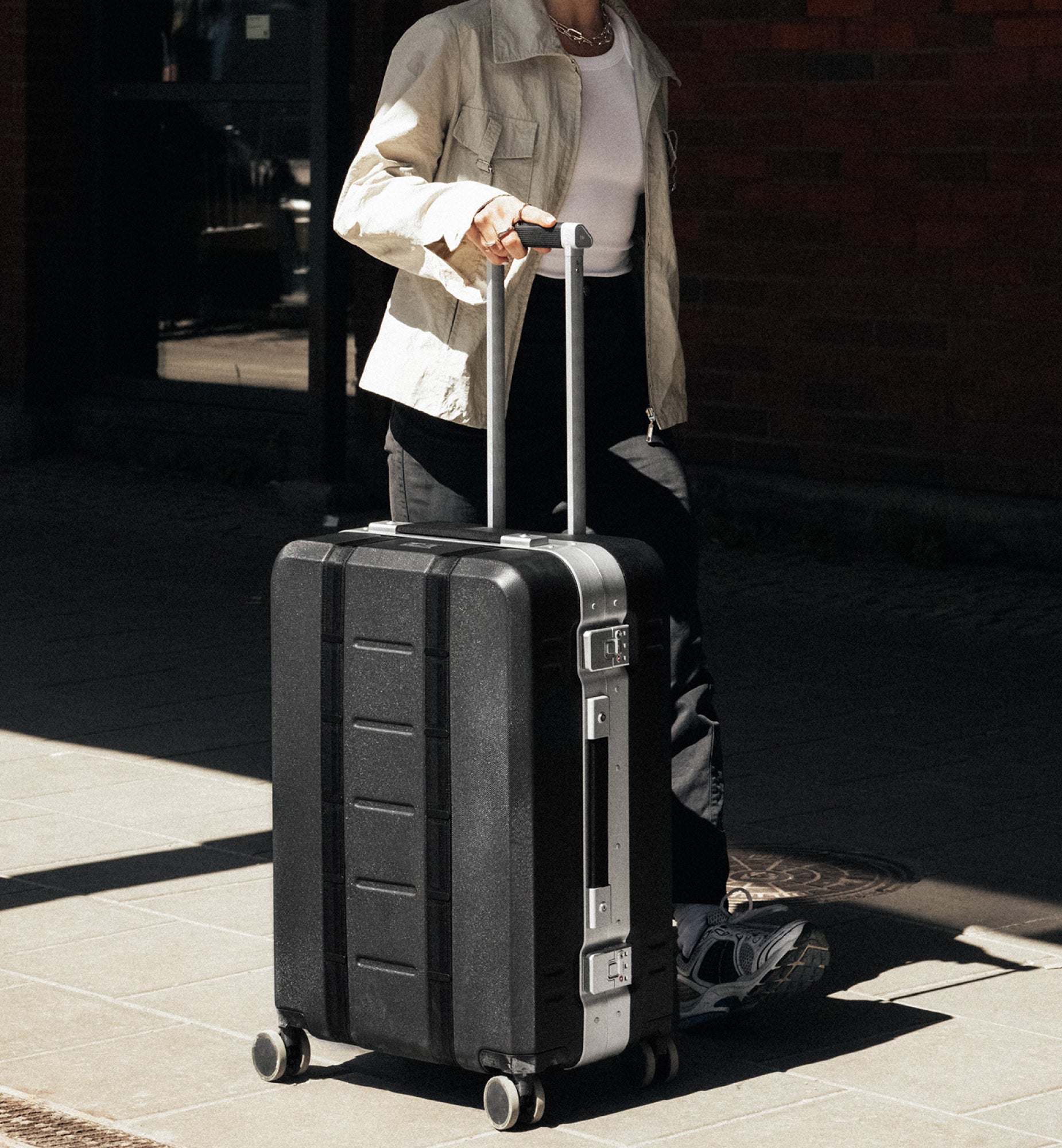 Ramverk Pro Check-in Luggage Medium – UPLNDオンラインストア