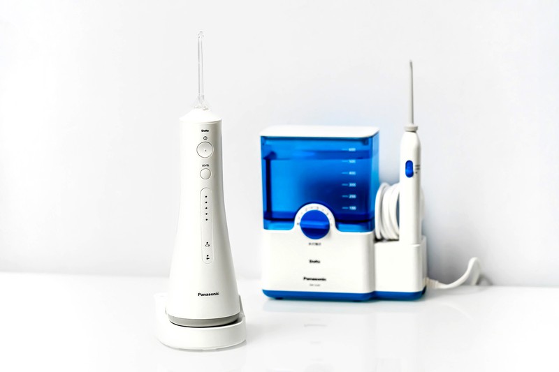 口の中をドドッと洗浄！ 新型「ジェットウォッシャー ドルツ」を試して