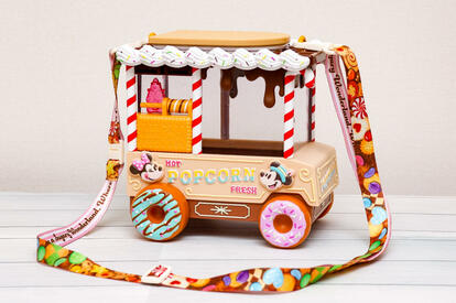 ディズニー】細部のこだわりが神すぎ…！これは買うべき「新作