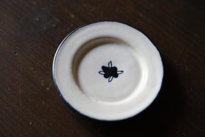 青芽文豆皿 / 中田雄一 – うつわと古物 幹