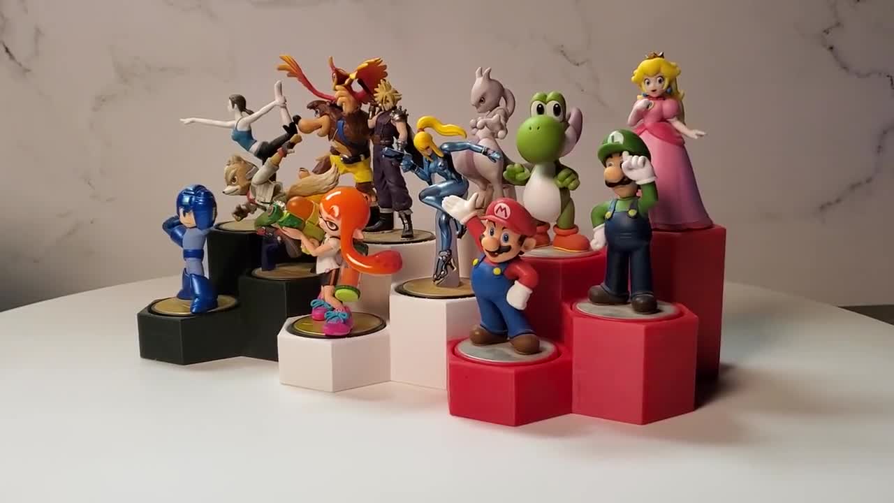 Amiibo ディスプレイスタンド - モジュラー - モジュールごとに4個収納