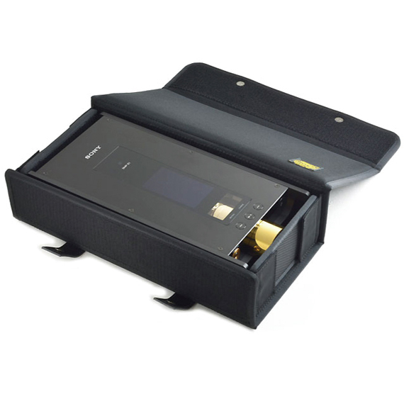 D956,D957：SONY DMP-Z1用横型キャリングケース | バンナイズ | 鞄は