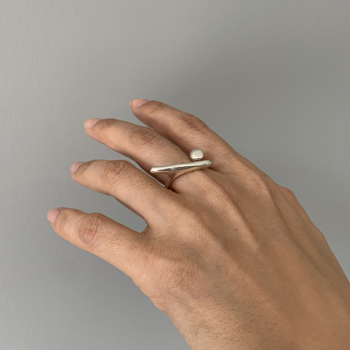 A-LUNGHINI-08 / Silver | Monica Castiglioni オフィシャル通販サイト