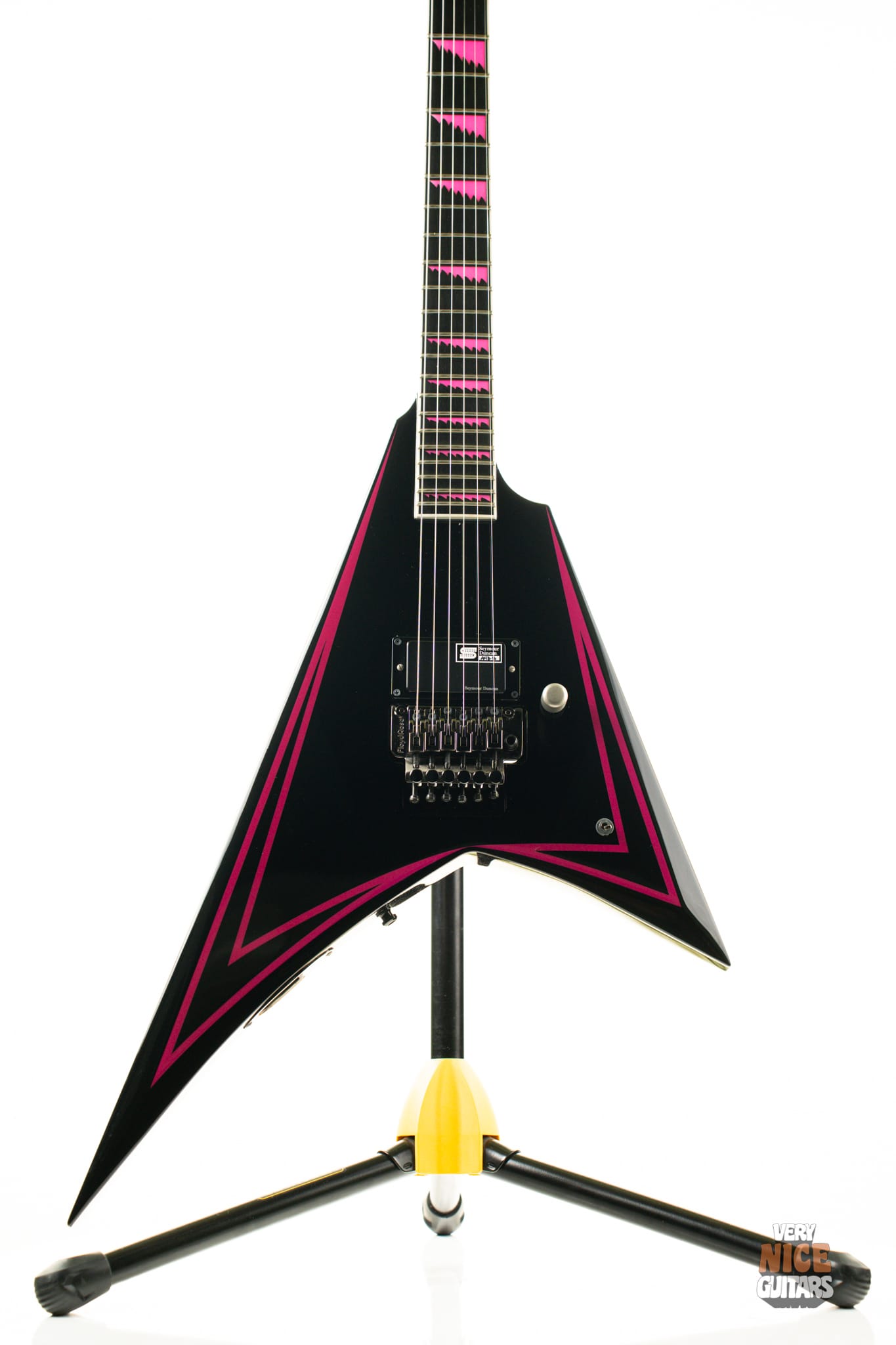 Edwards E-AL-128 Pink Sawtooth – Very Nice Guitars