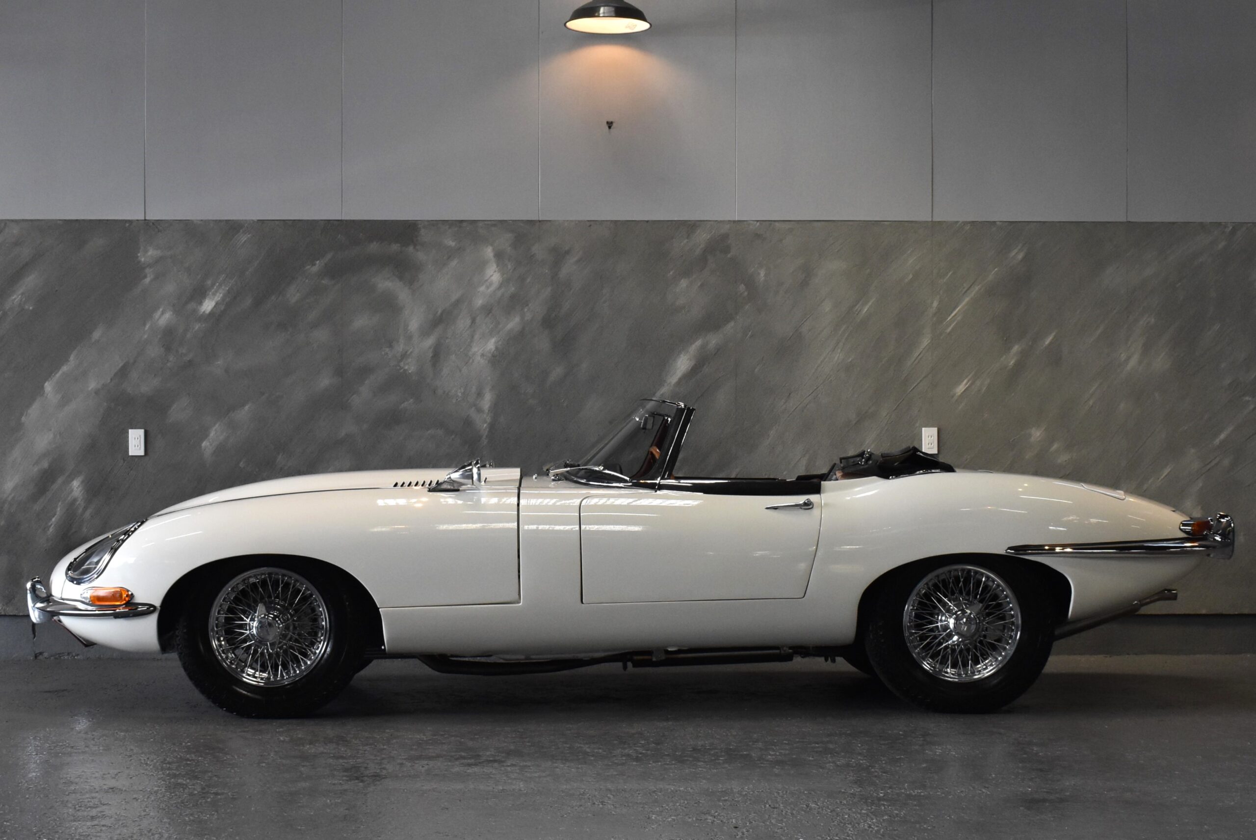 1964年 ジャガー Eタイプ シリーズ1/3.8 ロードスター D車【純正ハード