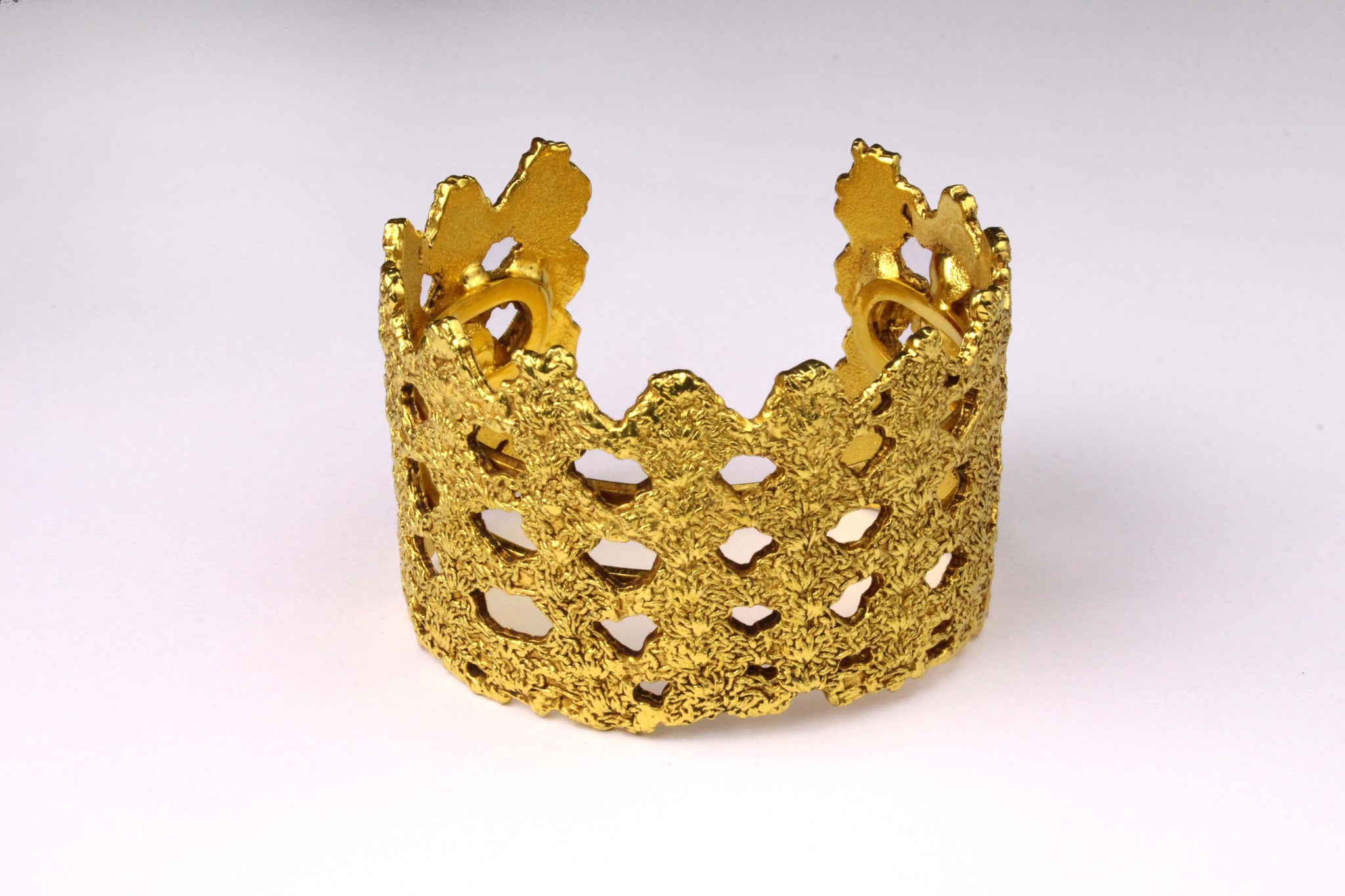 CHRISTIAN LACROIX lace open cuff bracelet – Vintage Carwen