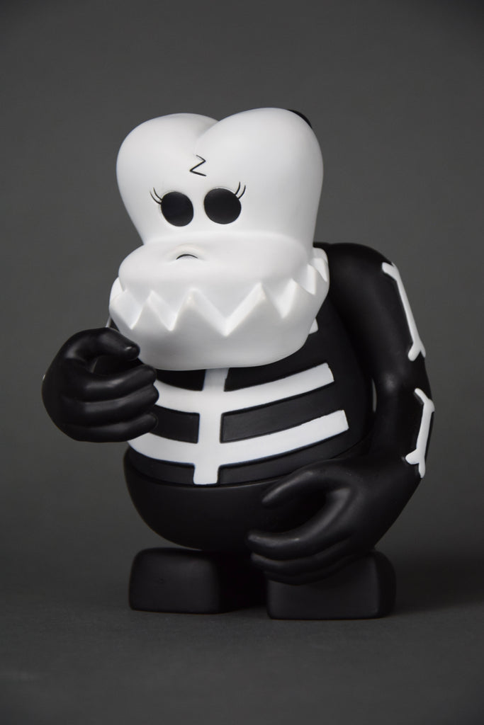 Art Toy Skull by Bounty Hunter BxH Japan 1997– Vintage Objects