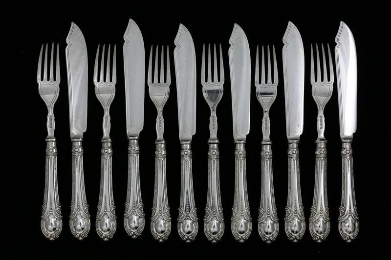 シルバープレート製 1865年 ゴシックスタイル フィッシュカトラリー 6