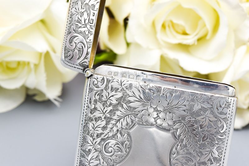 アンティークシルバー、アンティーク銀器純銀製（925）1904年 お花、葉