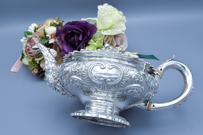 アンティークシルバー、アンティーク銀器、純銀製（925）1828年