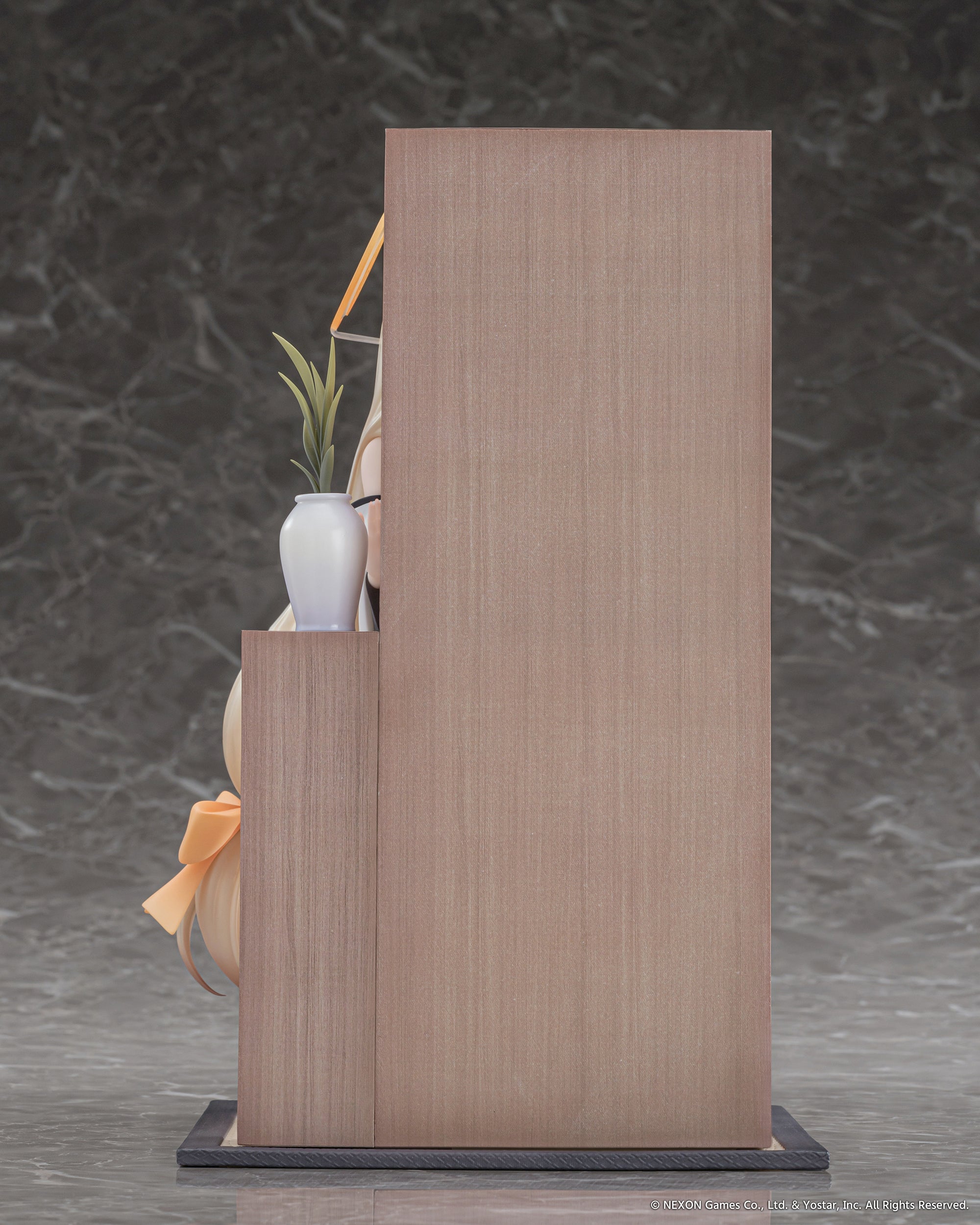 ブルーアーカイブ -Blue Archive- カホ メモリアルロビー Ver. 1/7