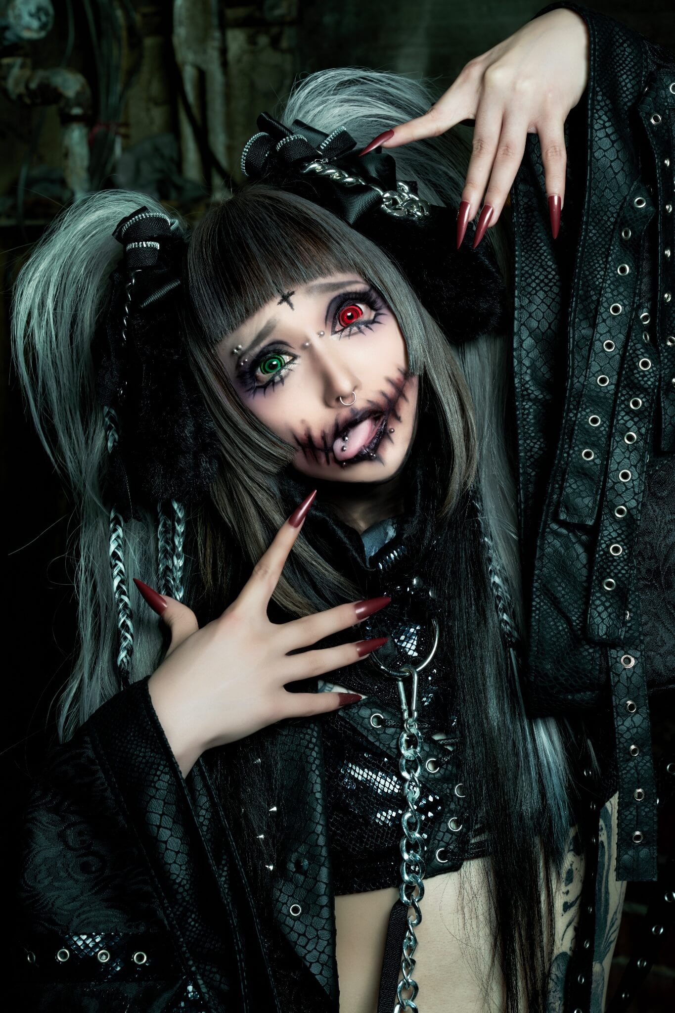 Lyrica (リリカ) V. Usagi (うサぎ) solo photo | vkgy (ブイケージ)