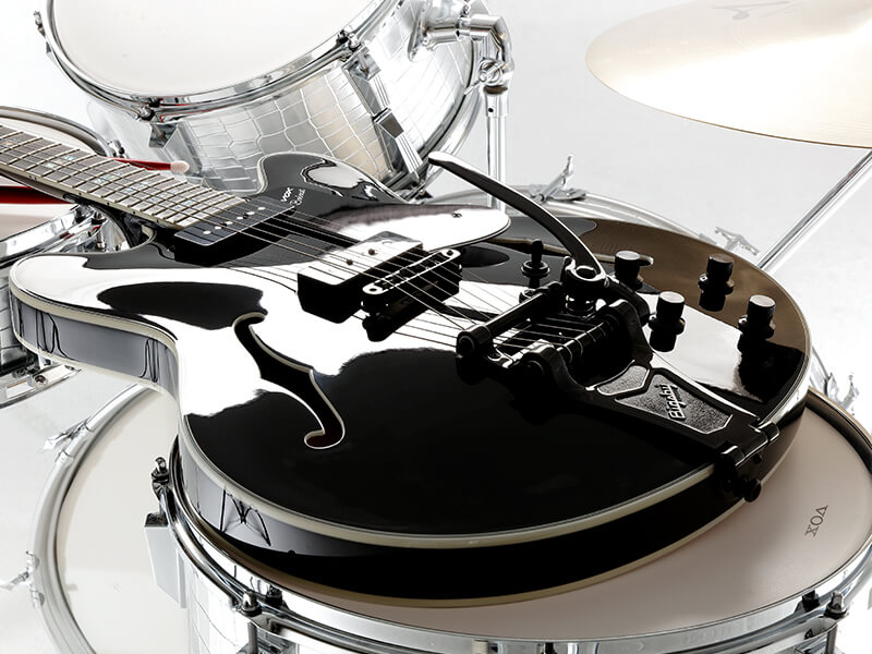 Bobcat V90 Bigsby - Vox Amps