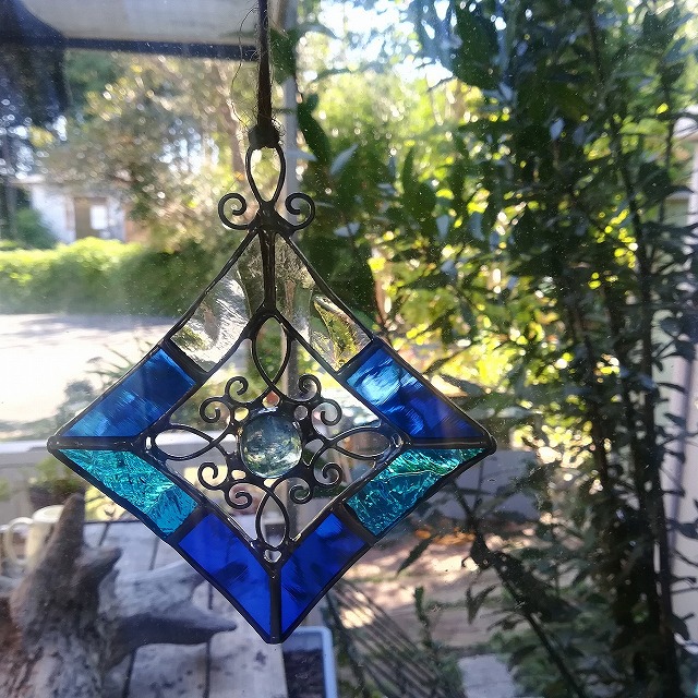 ステンドグラスのサンキャッチャー・ワイヤーナギット/W3-Stained Glass