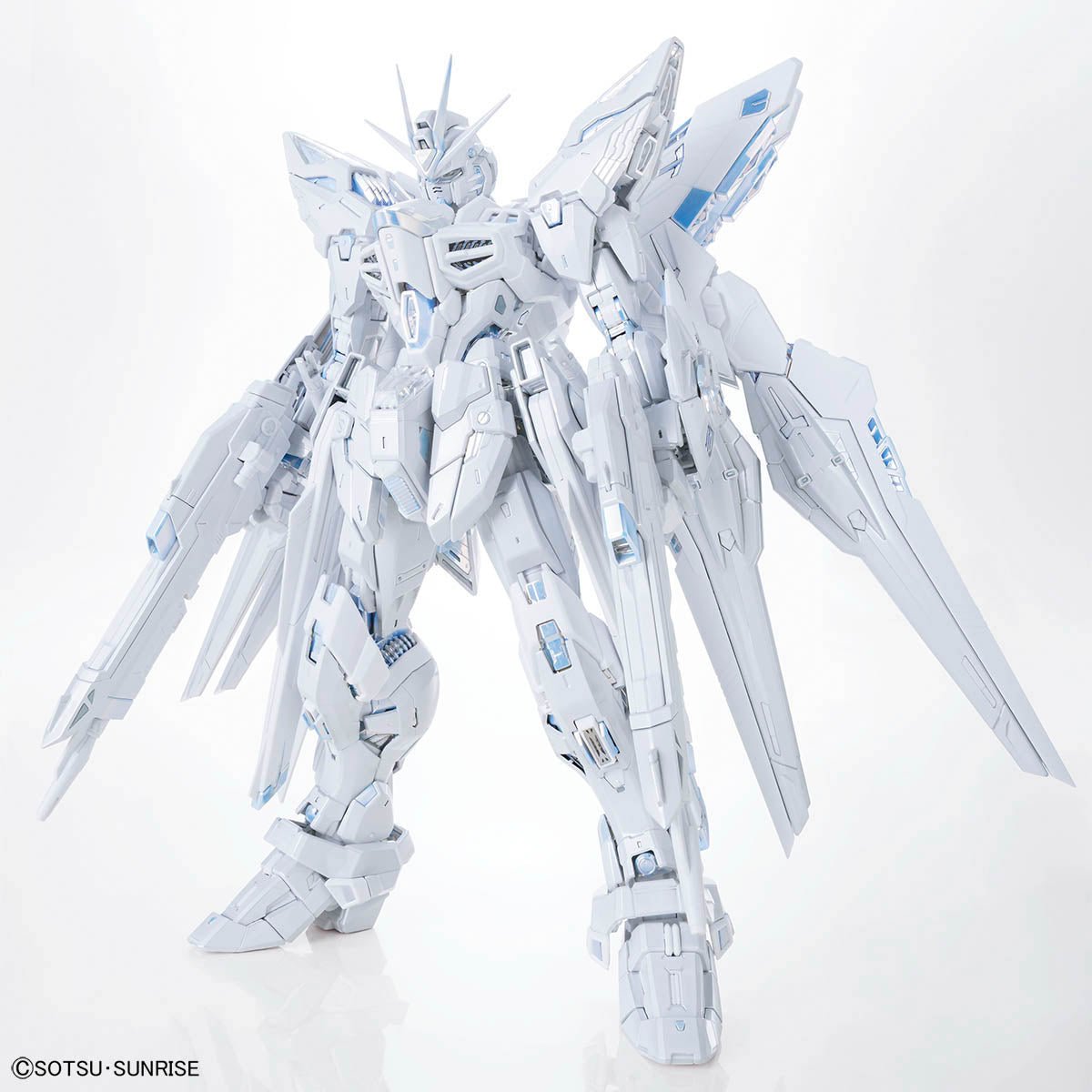 BANDAI NAMCO MGEX Strike Freedom Gundam Twilight coating 1 /100