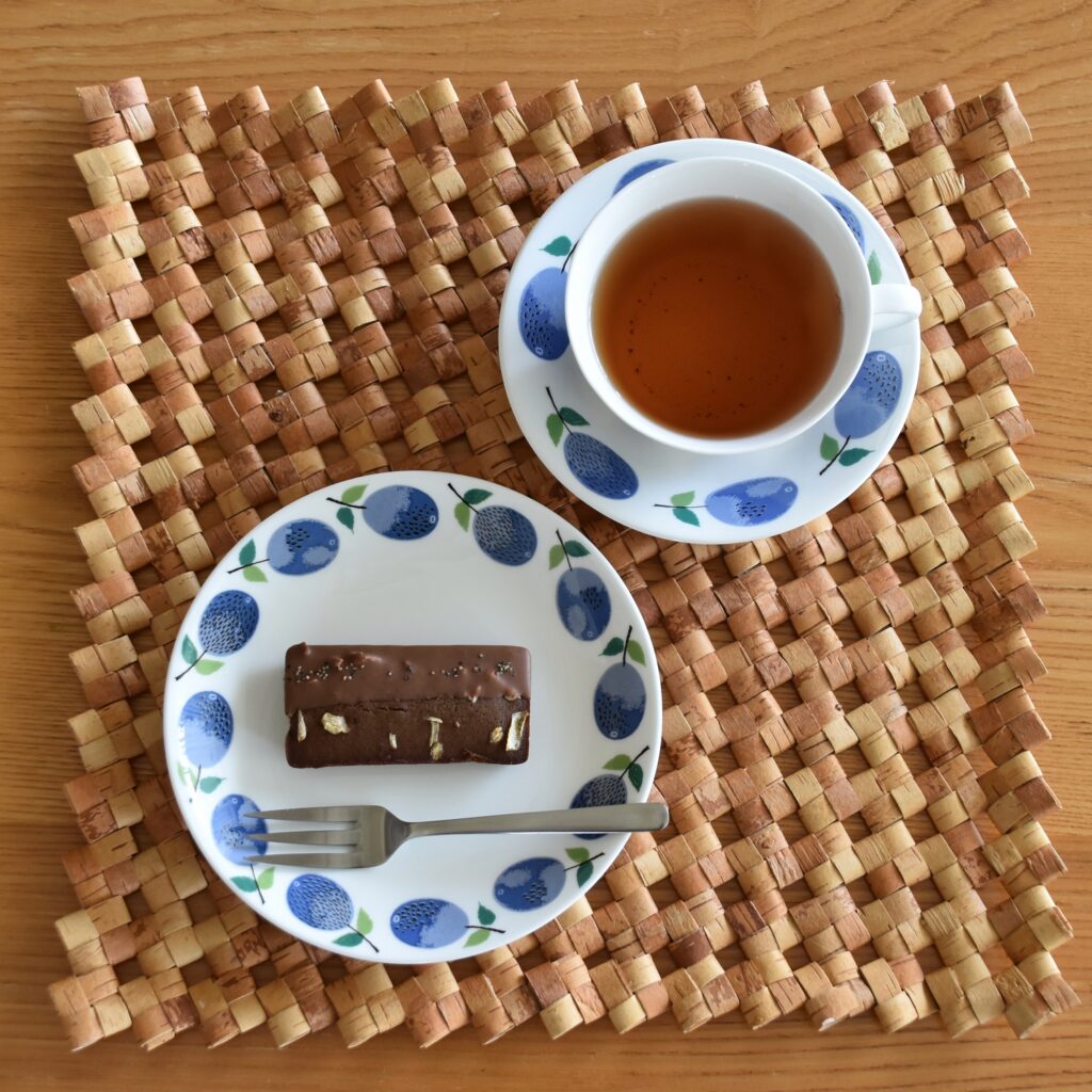 グスタフスベリ】ティーカップ＆ソーサーを買いました【Stig Lindberg