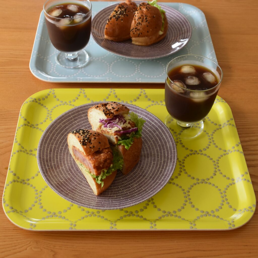 minä perhonen 】白樺の木のプライウッドトレイの使い心地【大 28