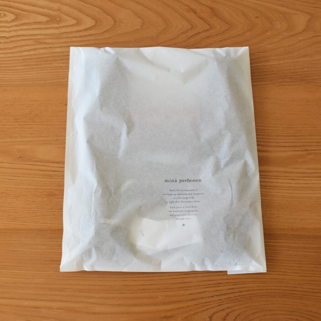 ミナペルホネン】ブランケットをまとめるブランケットホルダー