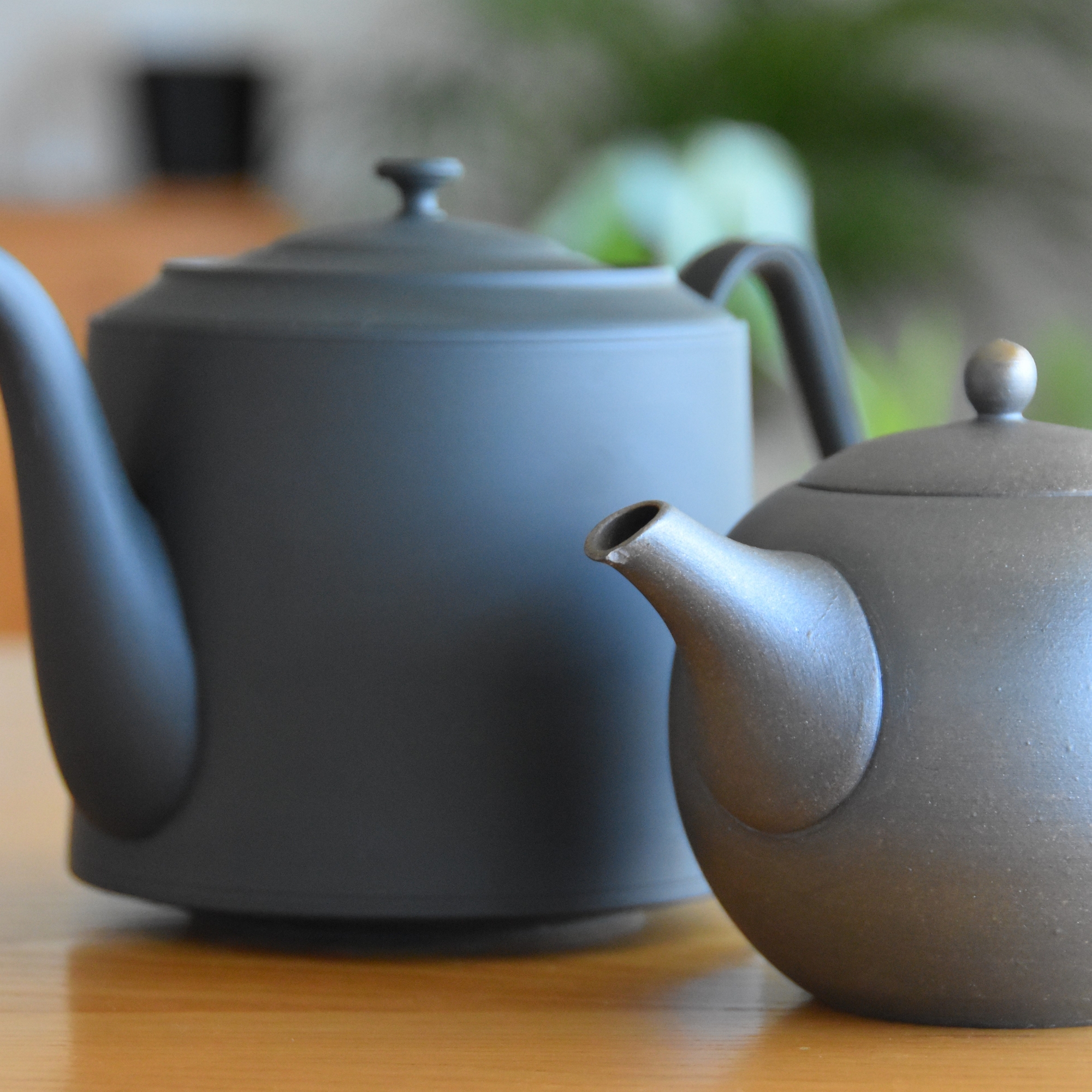 scope 】東屋 スコープ別注の大きなティーポットの使い勝手と収納