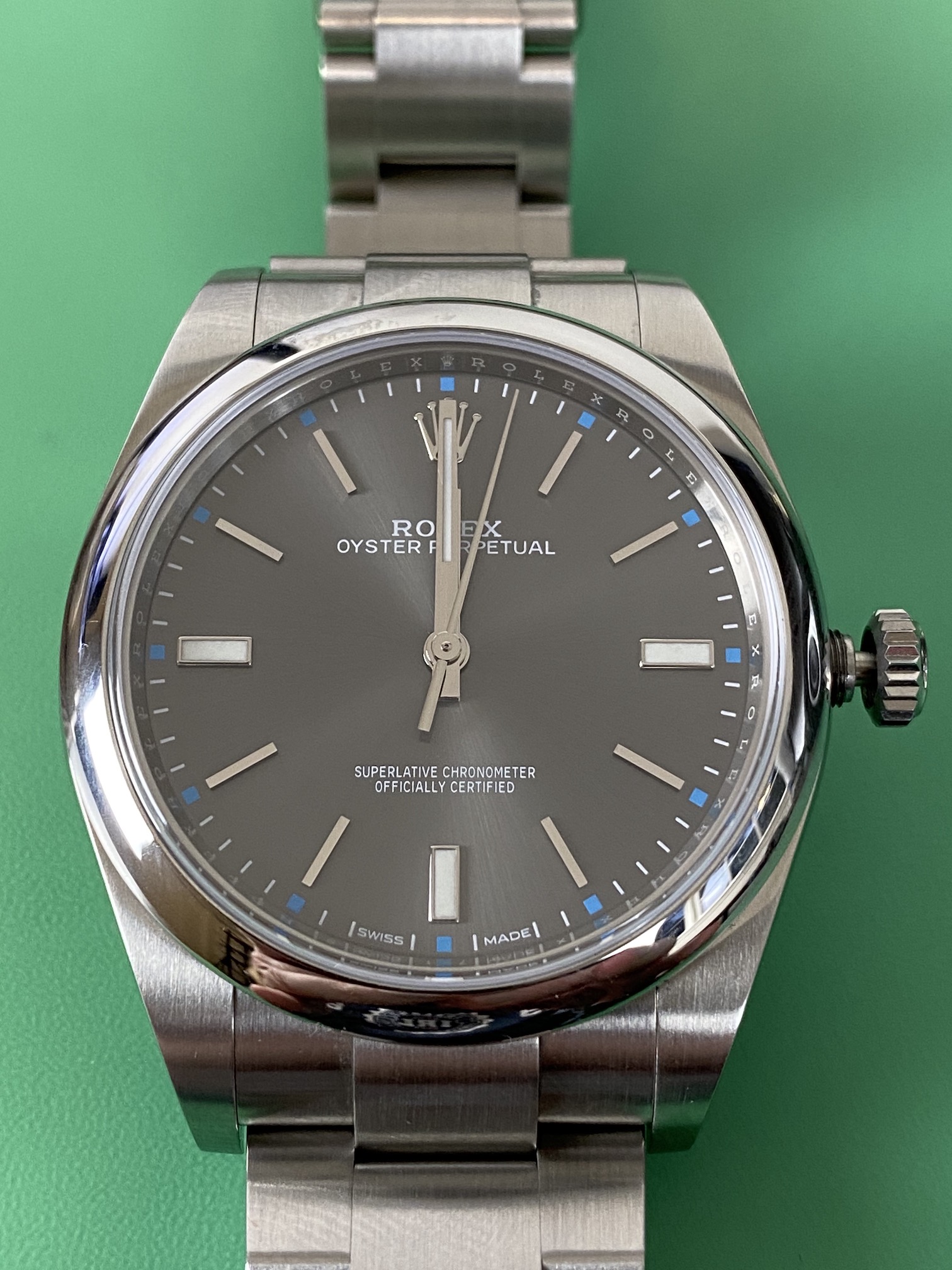 Rolex 114300 Dark Rhodium - Watch Complications