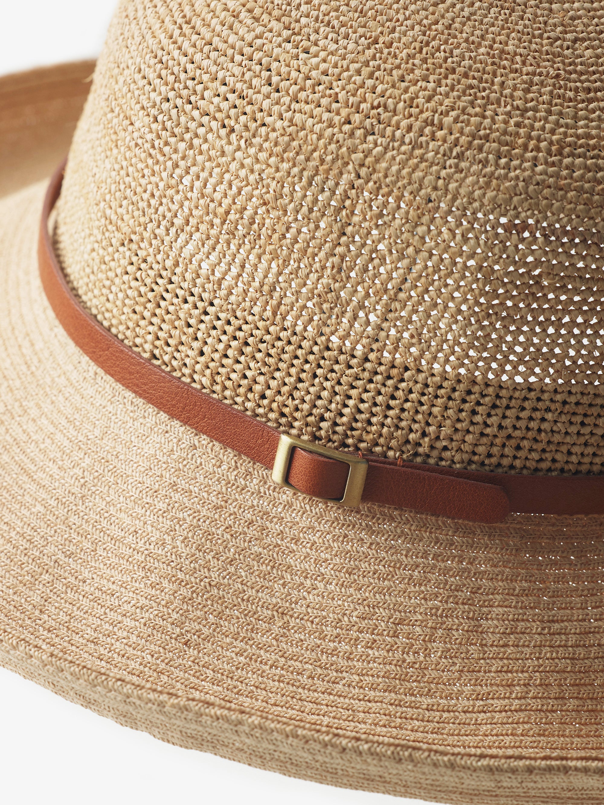 極細ラフィアかぎ編み ラフィアブレード コンビ革ベルト｜石田製帽