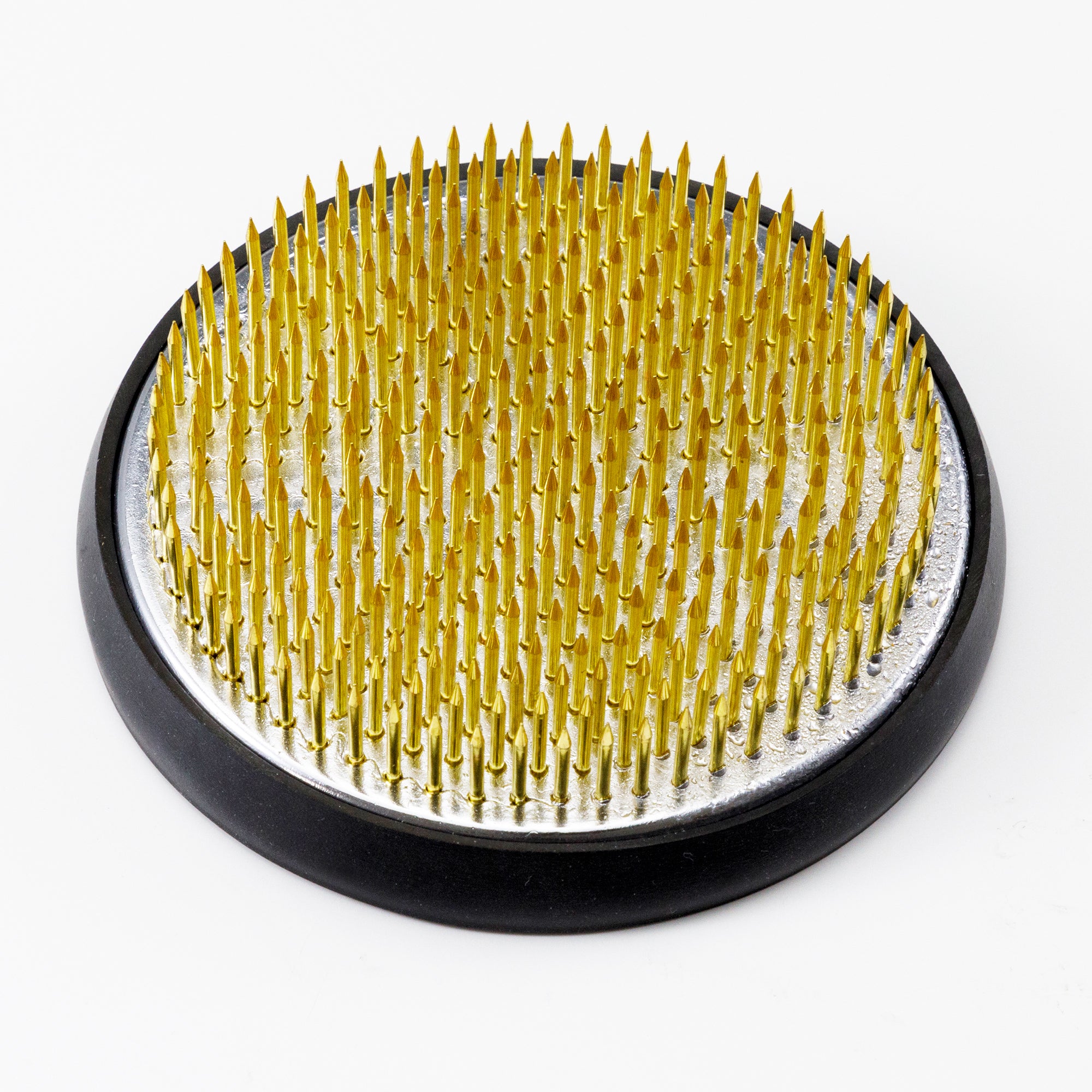 Ikebana Kenzan Japanese Flower Holder, Round 4 inches – Wazakura Japan