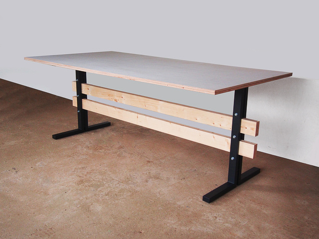 人気のおしゃれD.I.Y.パーツ「noashi」から、ダイニングテーブルの脚が