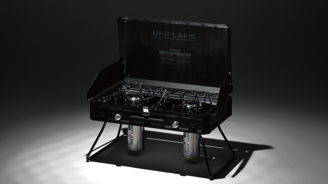 ユニフレームの名機「ツインバーナー」がマットブラックになって新登場