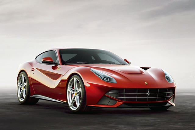 新型フェラーリ「F12ベルリネッタ」登場 【ニュース】 - webCG
