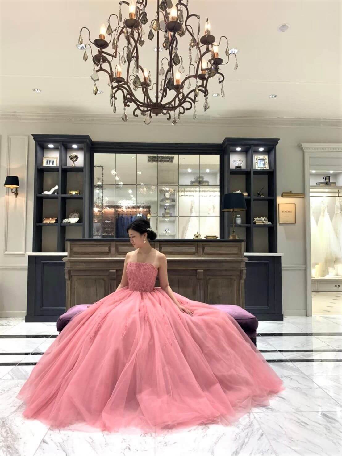 洗練された本物志向のおしゃれ花嫁さまにおすすめなKENNETH POOL